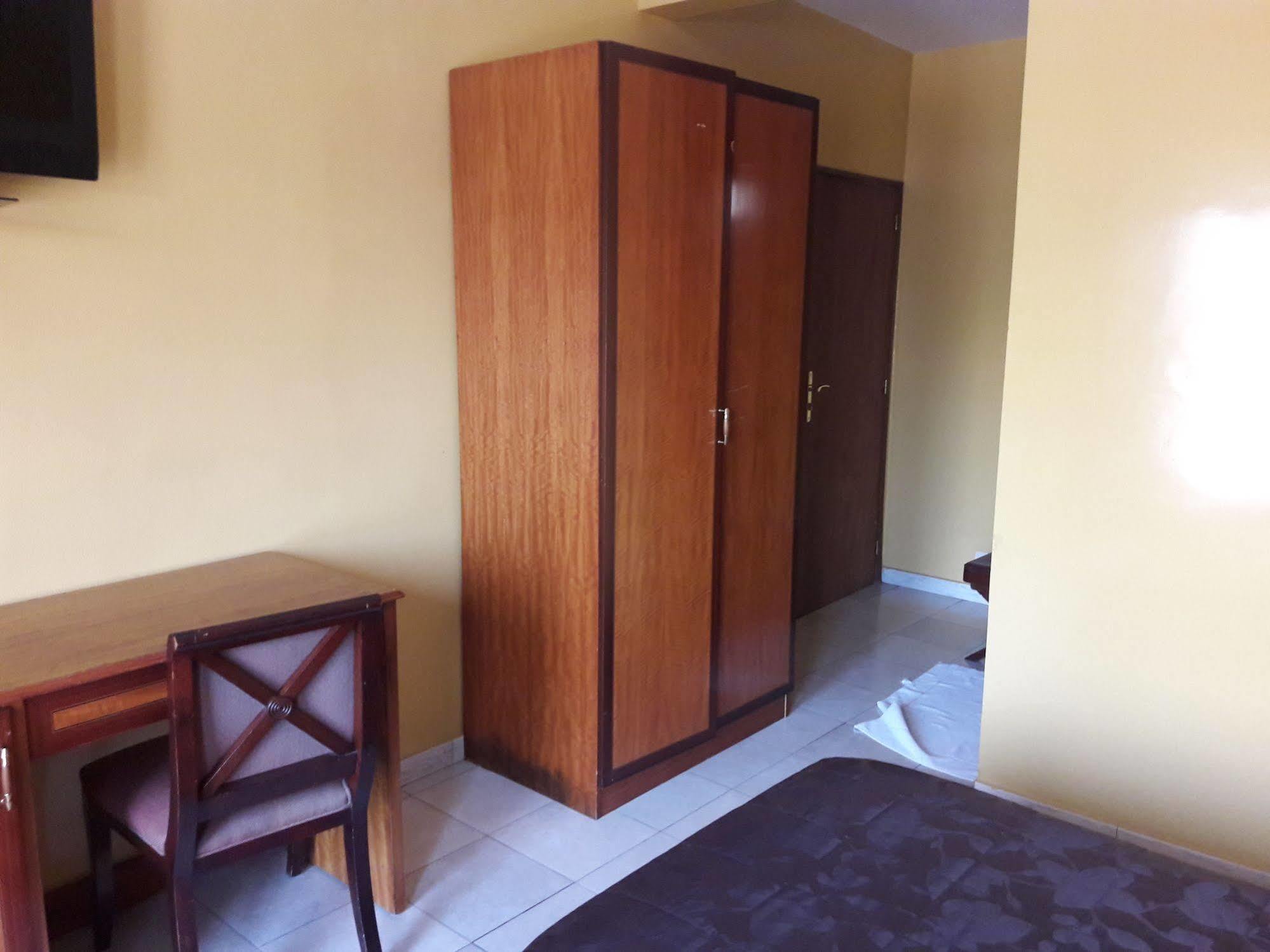 Residence De La Porte Du Millenaire Dakar Exteriér fotografie